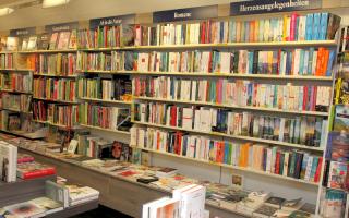 Innenaufnahme der Keltenbuchhandlung Hallein.
