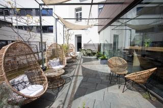 Terrasse des Cafe MOMO.